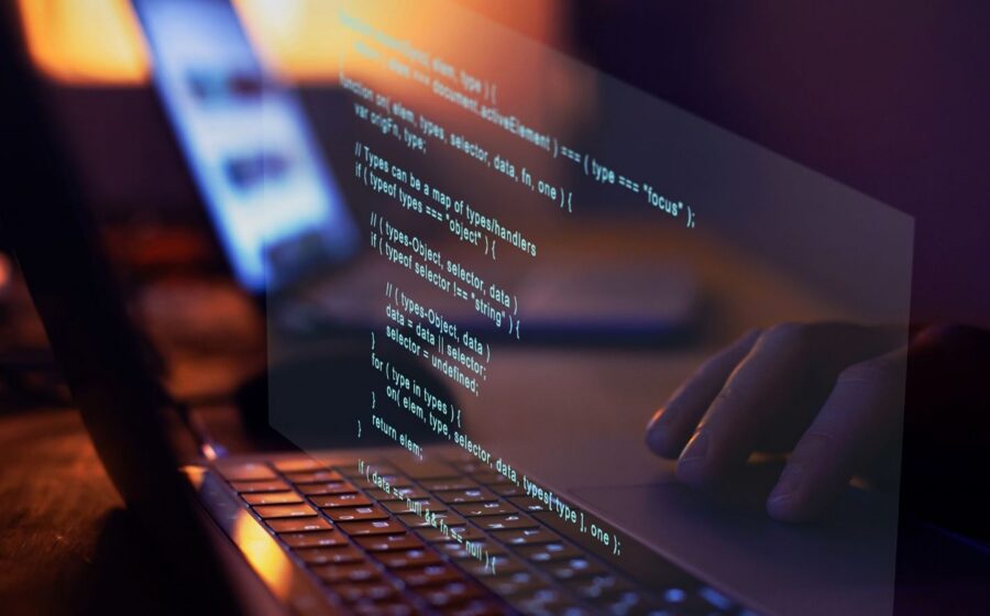 Vibe coding to nie to samo co programowanie z AI – dlaczego ta różnica kosztuje firmy najwięcej?
